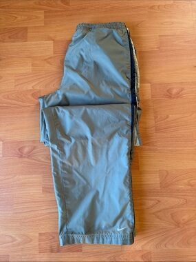 Vintage Y2K Nike Men’s Olive Green Windbreaker  Warmup Track Pants Size Large
